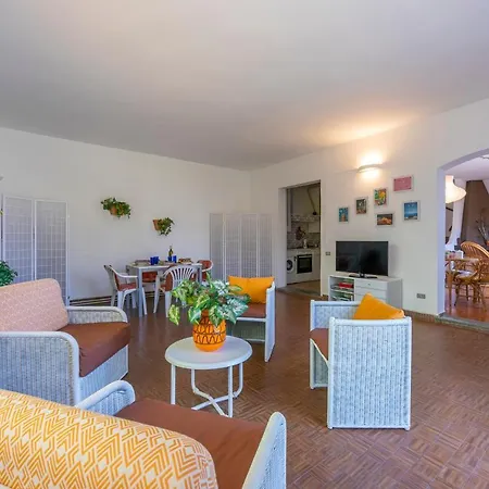 Residenza Fontana Holiday home